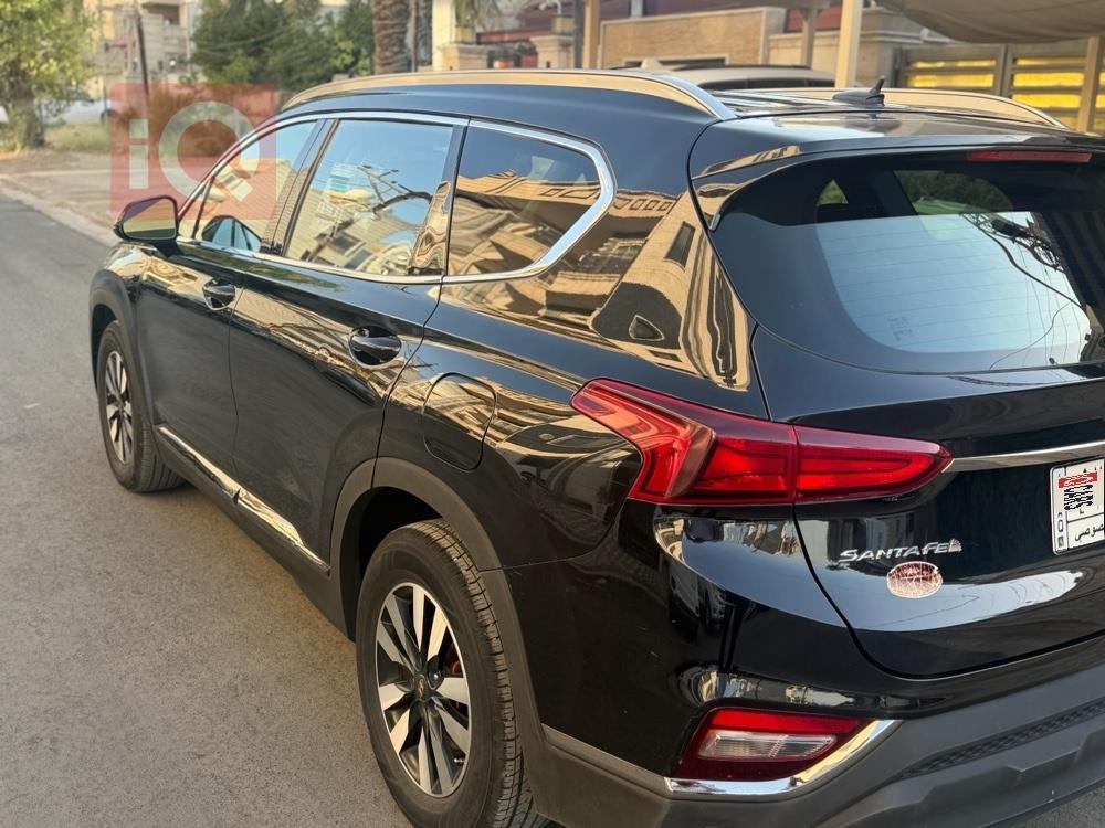 هيونداي سانتافي